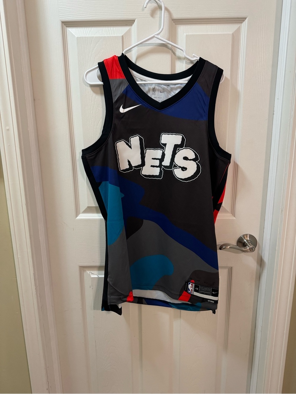 Nike NBA Brooklyn Nets Adult XL Dri Fit Swingman Jersey L